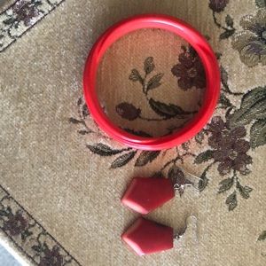 Set of Bracelet and earrings